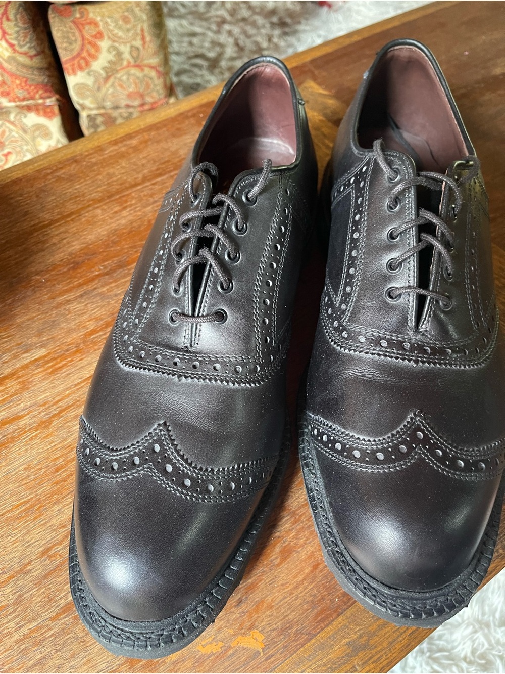 Allen Edmonds Brown  never wornWingtip Brogues